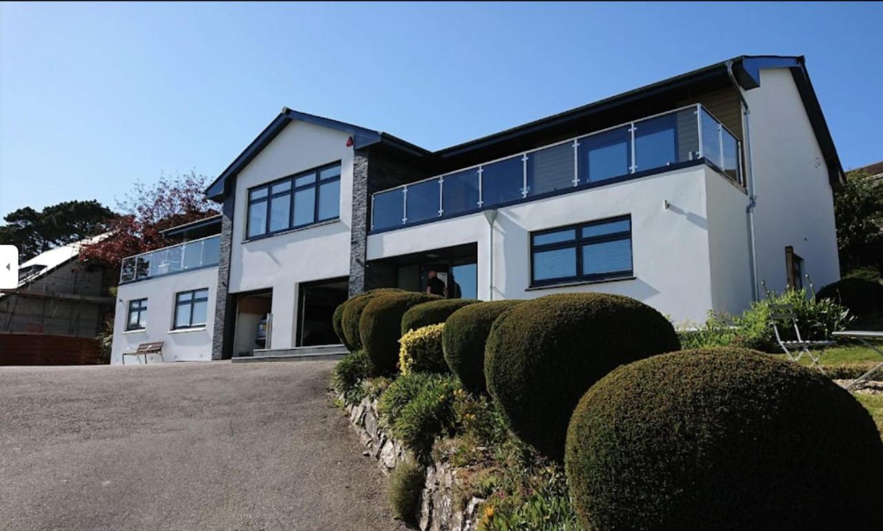 1 Chatsworth Riverscape Apartments - Riverview Apartment In Great Location With Free Parking Overlooking The Gannel Just A Short Walk From Newquays Incredible Beaches And Local Amenities New Quay Exterior foto